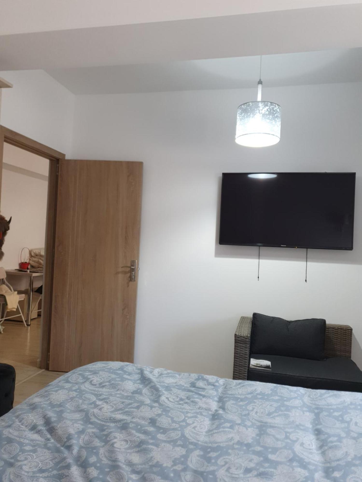 Apartament Castelul Bran Râmnicu Vâlcea Екстериор снимка