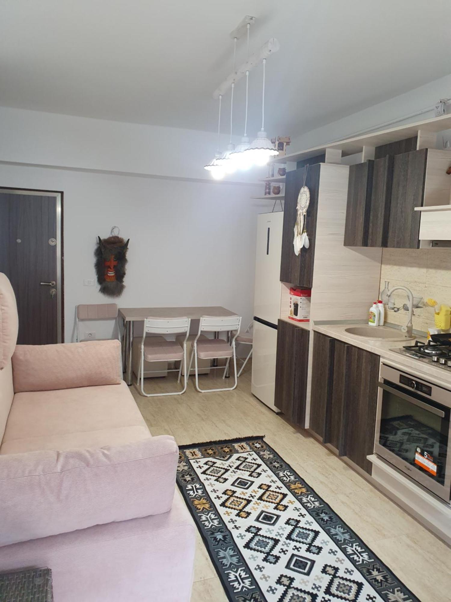 Apartament Castelul Bran Râmnicu Vâlcea Екстериор снимка