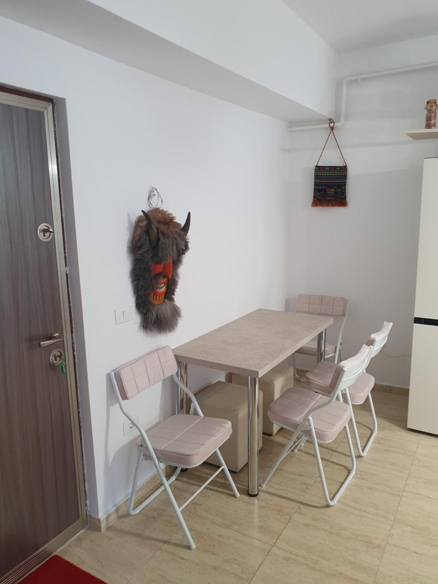 Apartament Castelul Bran Râmnicu Vâlcea Екстериор снимка